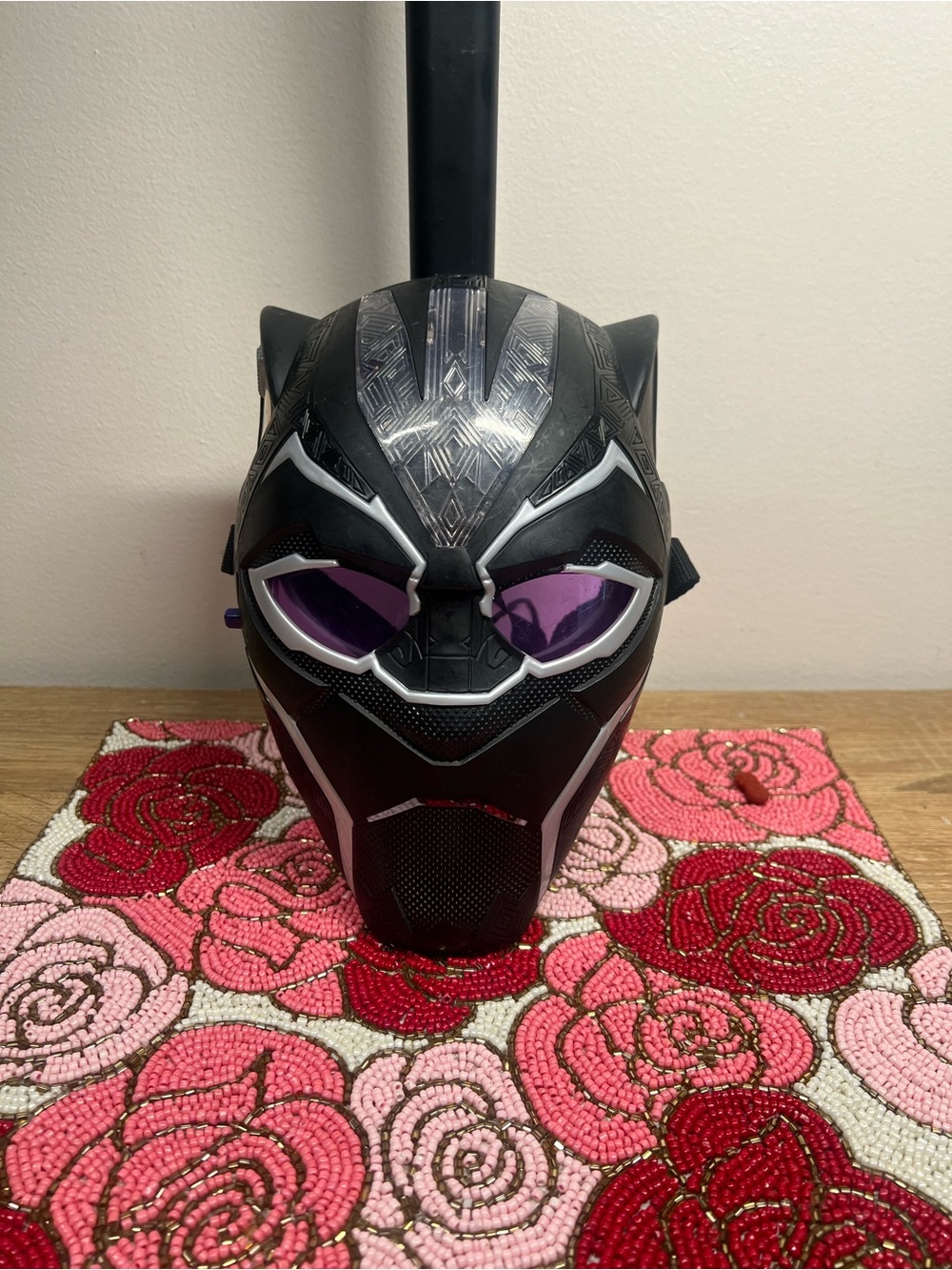 Black panther VR/AR Mask Accessory with Purple Lenses - Brand Unspecified